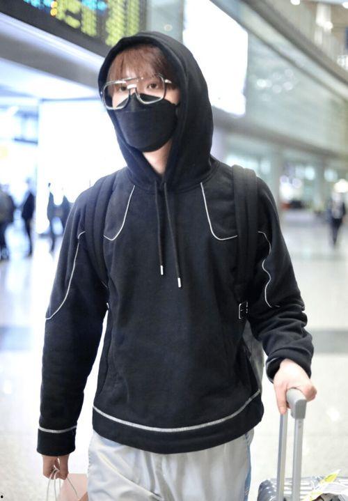 龚俊热巴娱乐爆料最新消息,最新恋情曝光，真相究竟如何？”  第3张